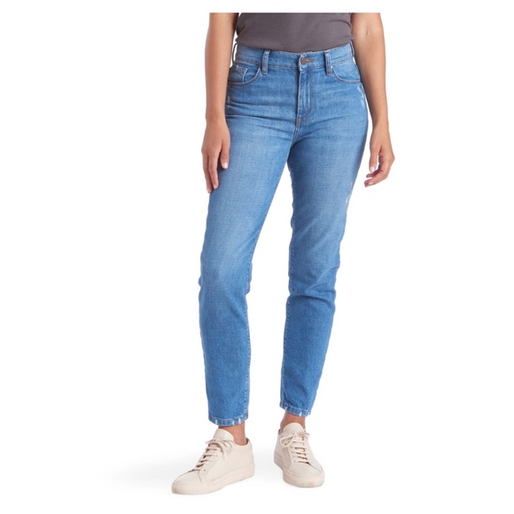 Mott and Bow Mom Jeans - Picture 1 of 9